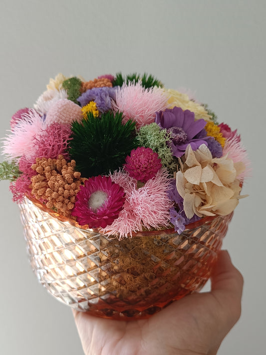 Flowerbomb I orange skål